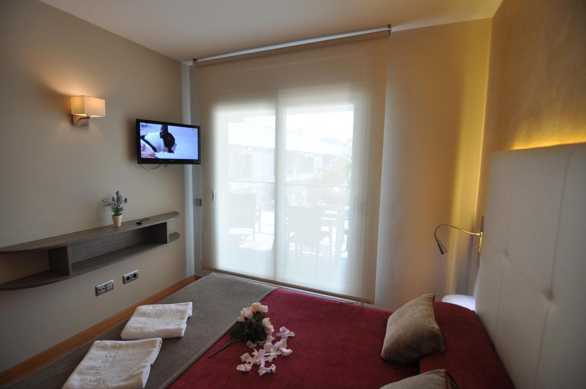 Rnet - Portomar Plus Rosas Exteriör bild